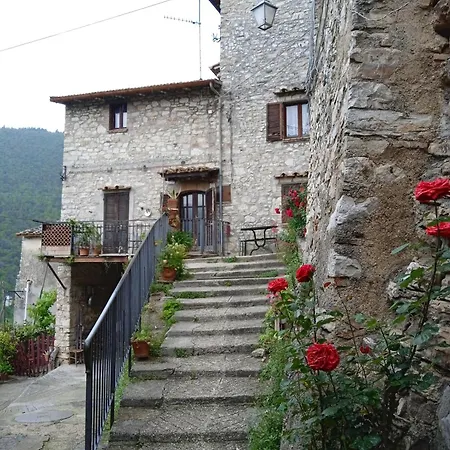 Casa Belvedere A Valle San Martino Di Spoleto